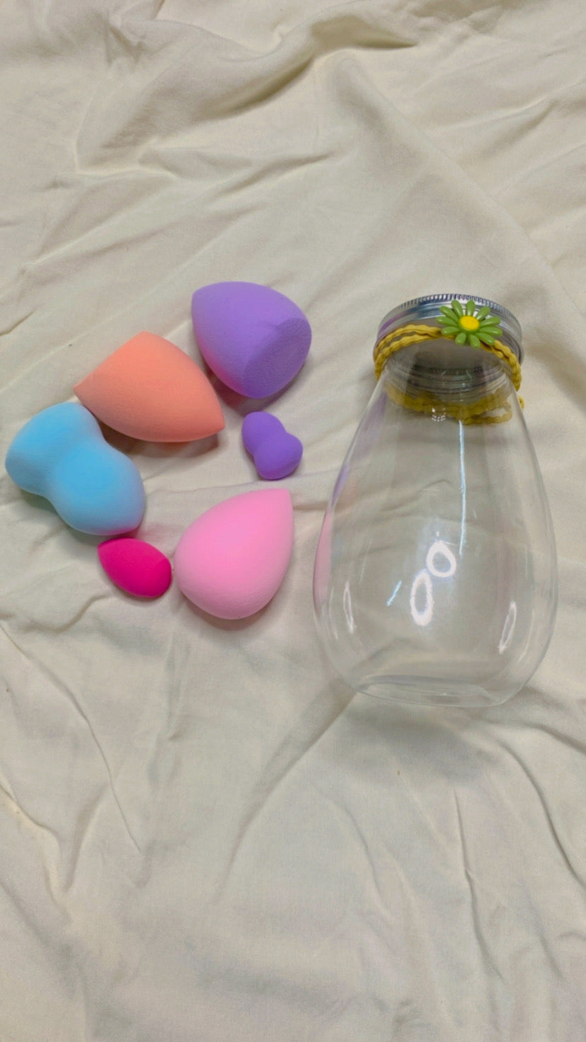 Kawaii beauty blender jar