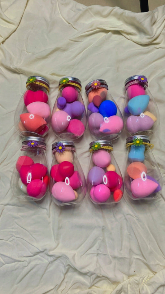 Kawaii beauty blender jar