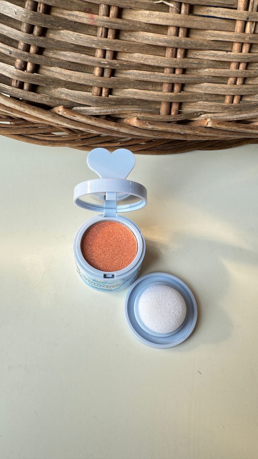 Kawaii Mecow Highlighter With Sponge Applicator