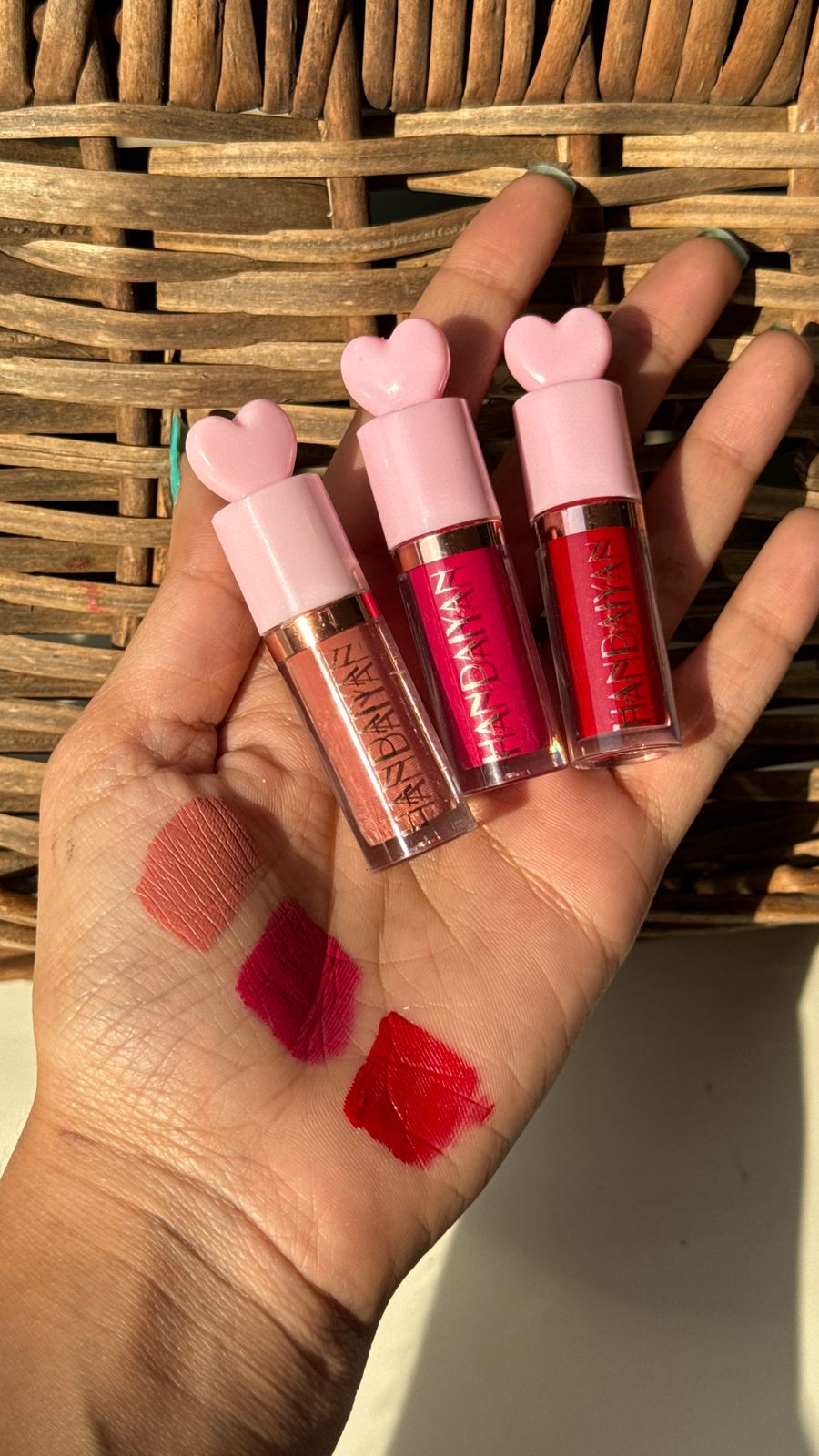 Handaiyan Lipstick Gift Set – Pack of 10 Lipsticks | Heart Touch Collection