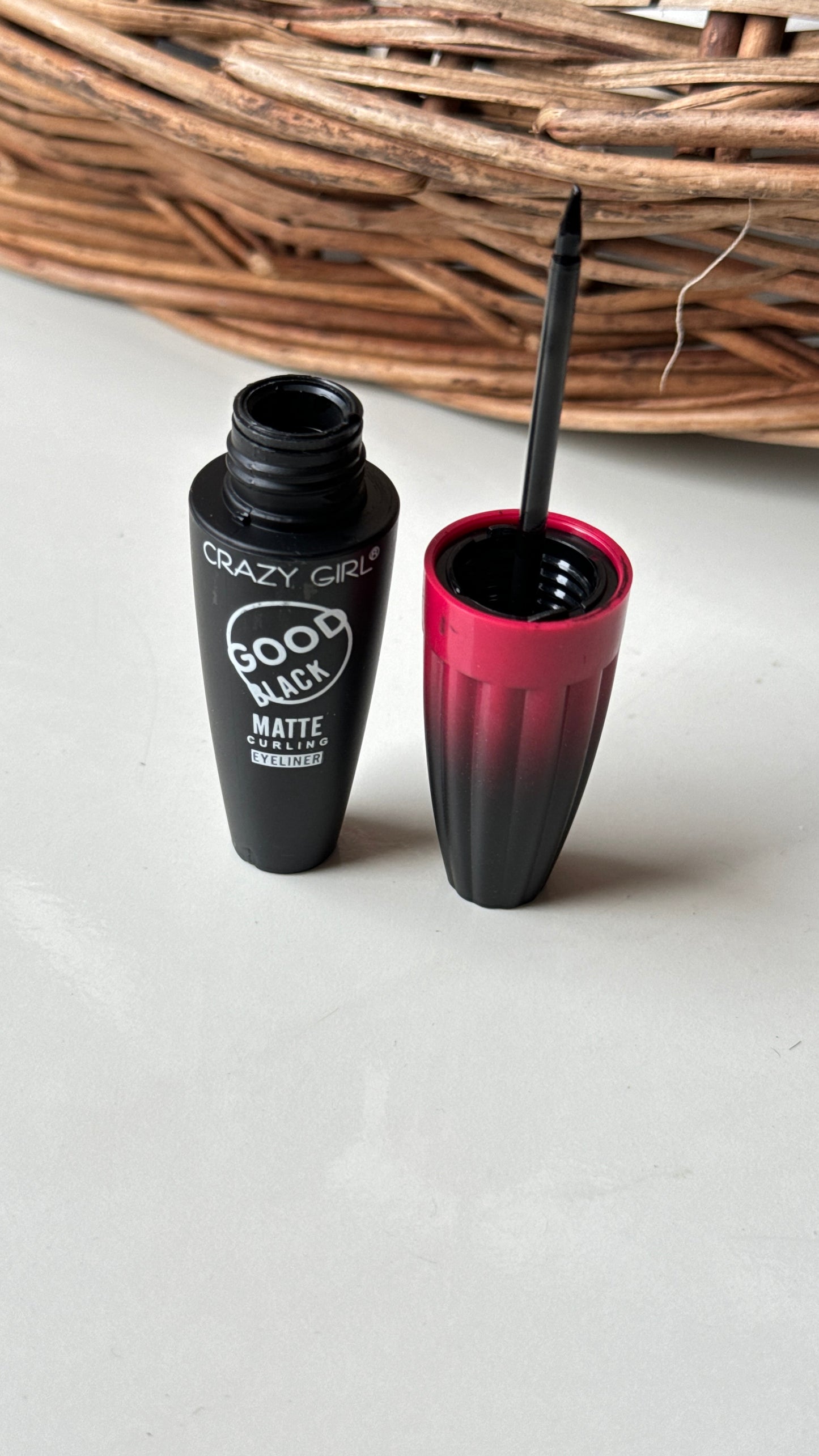 Crazy girl good black eyeliner