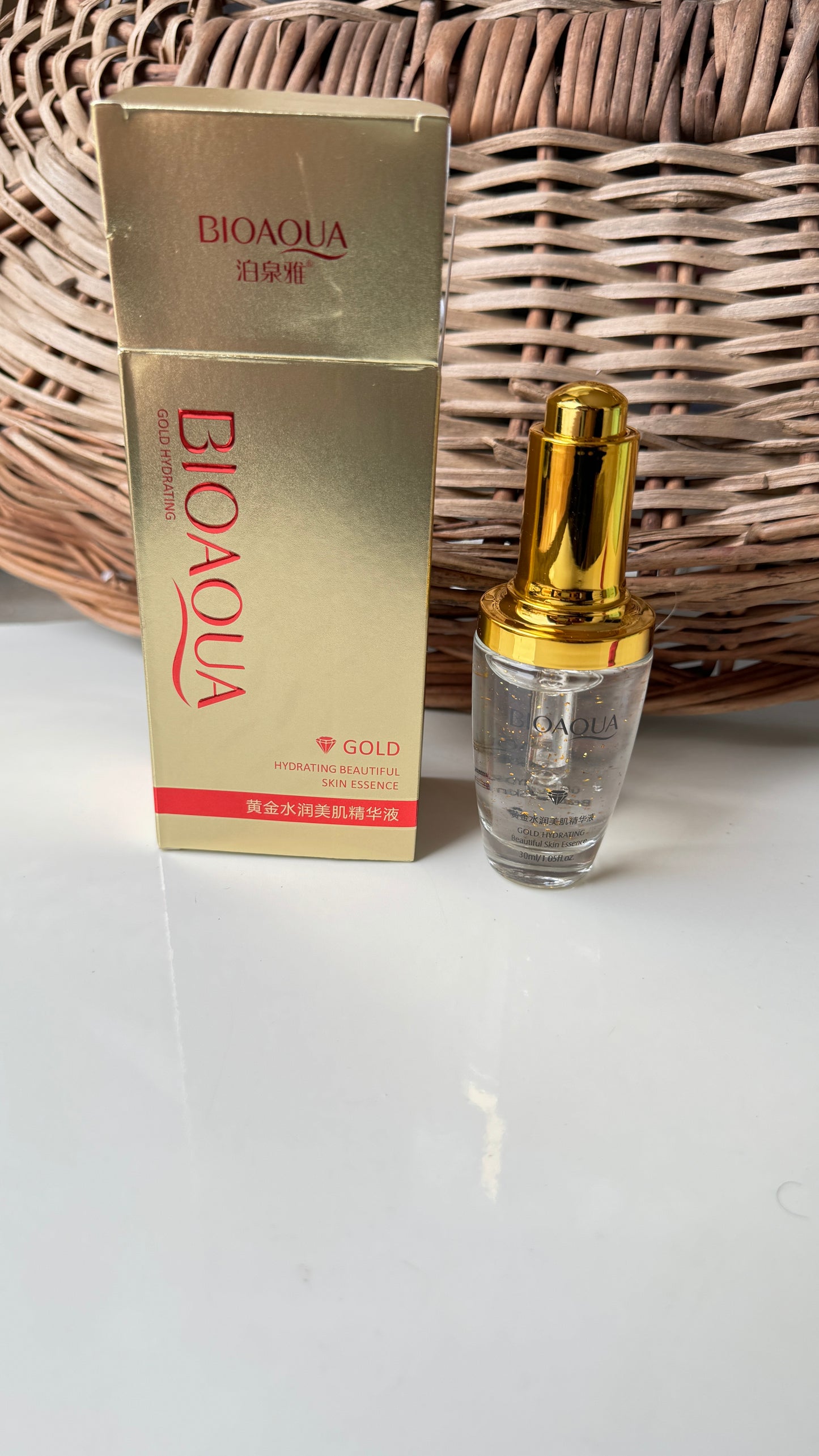 Bioaqua 24 k gold face serum