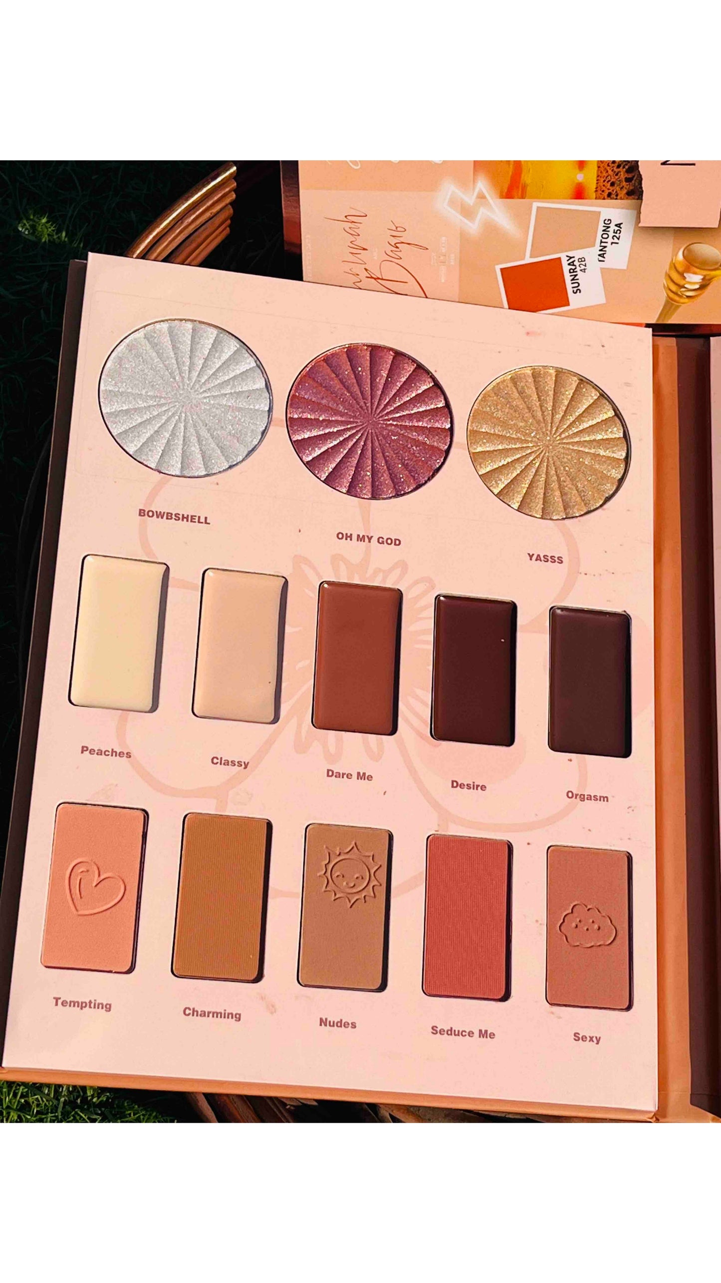 Mocallure Kawaii All In One Makeup Book Kit