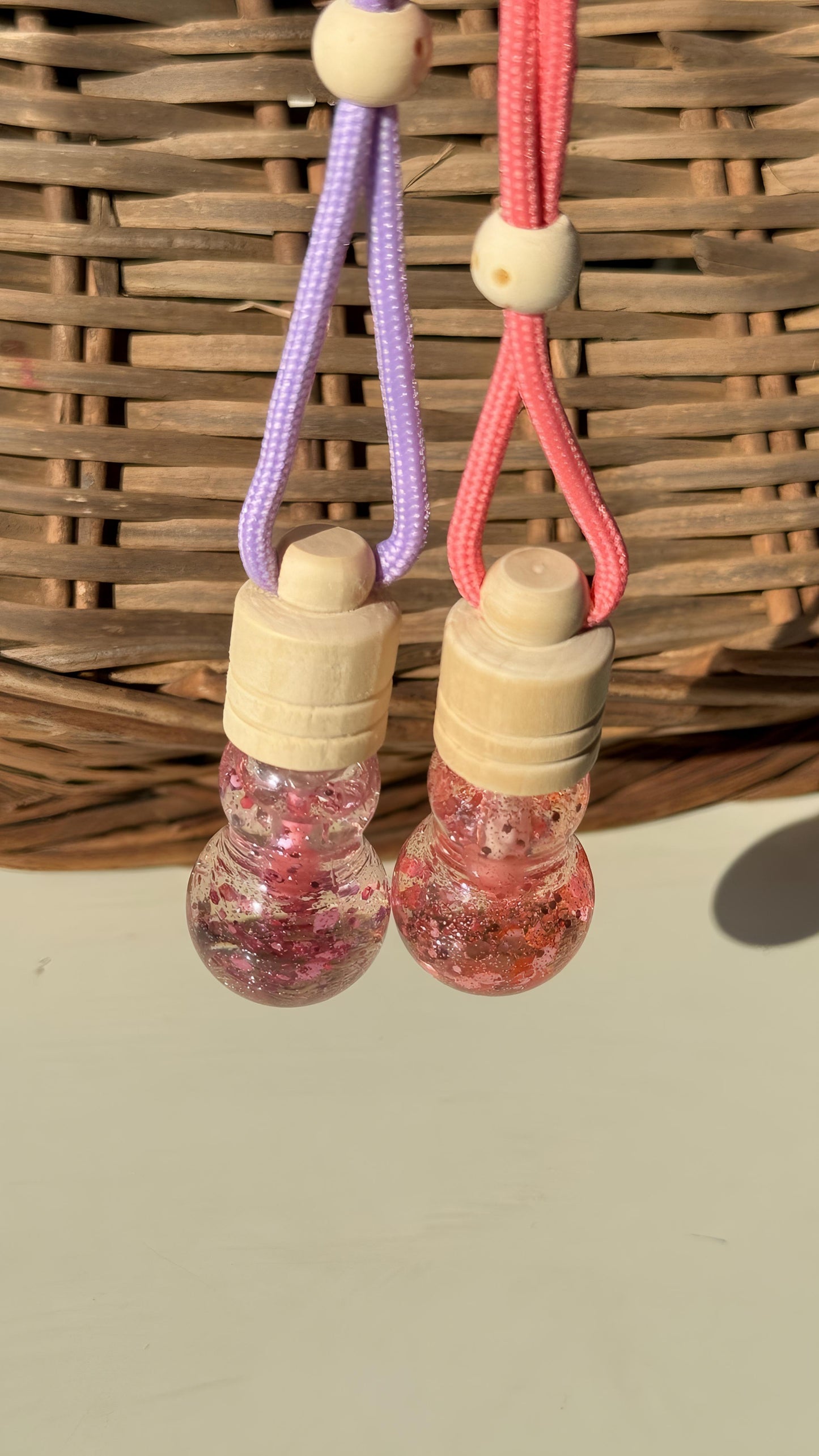 Cute Kawaii Necklace / Bracelet Shaped Lip Gloss | Moisturizing with Vitamin E & Jojoba Oil