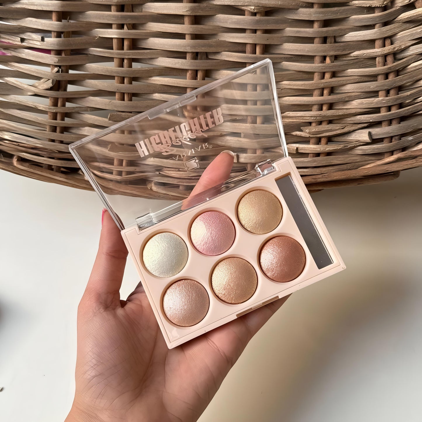 6 Shades Baked Highlighter Palette | Shimmer & Glow Face Makeup Kit