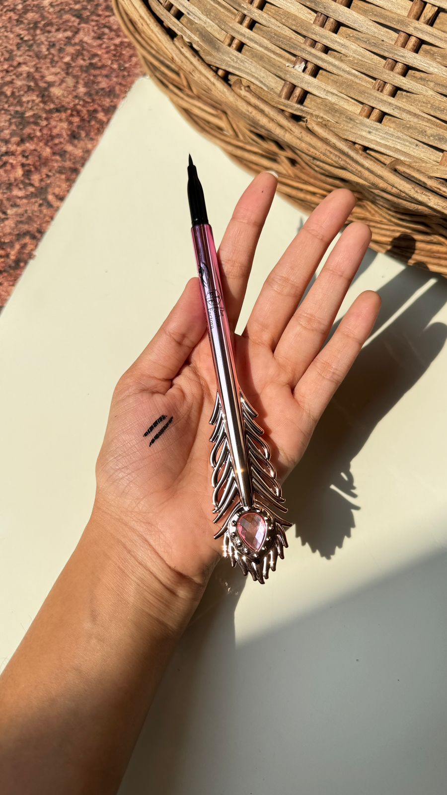 kawaii peacock eyeliner