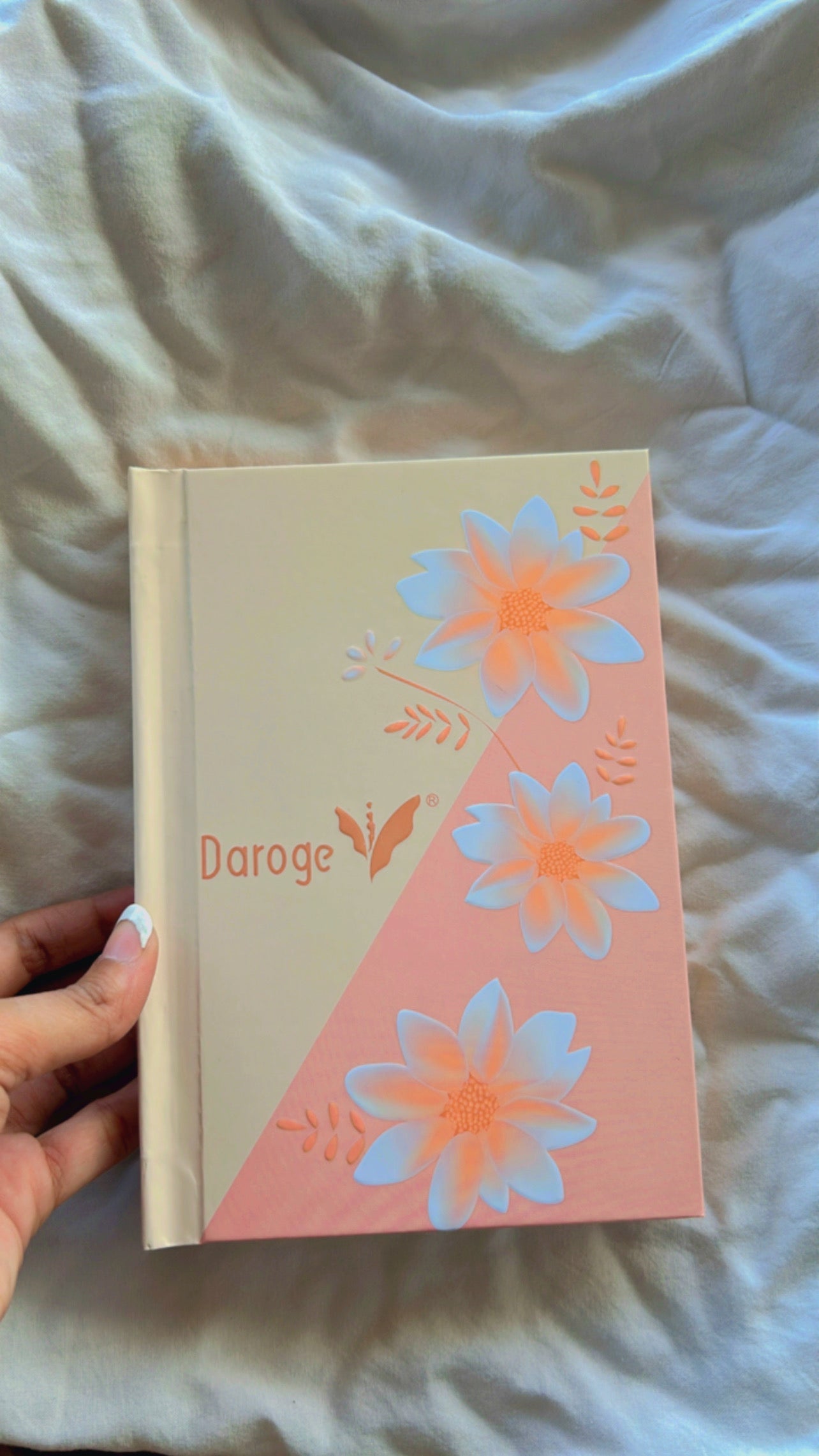 Daroge makeup book