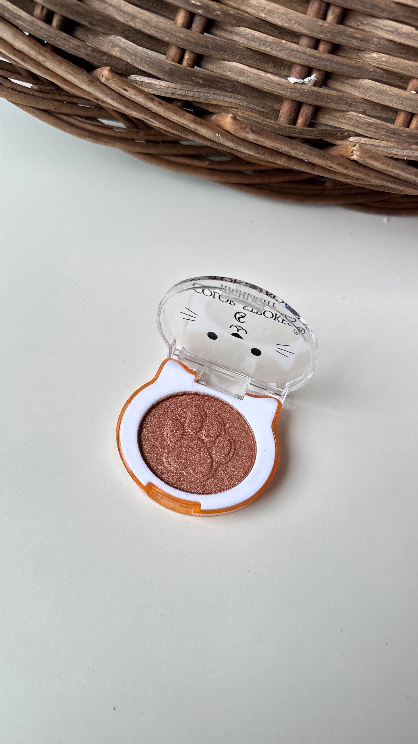 Kawaii cat highlighter