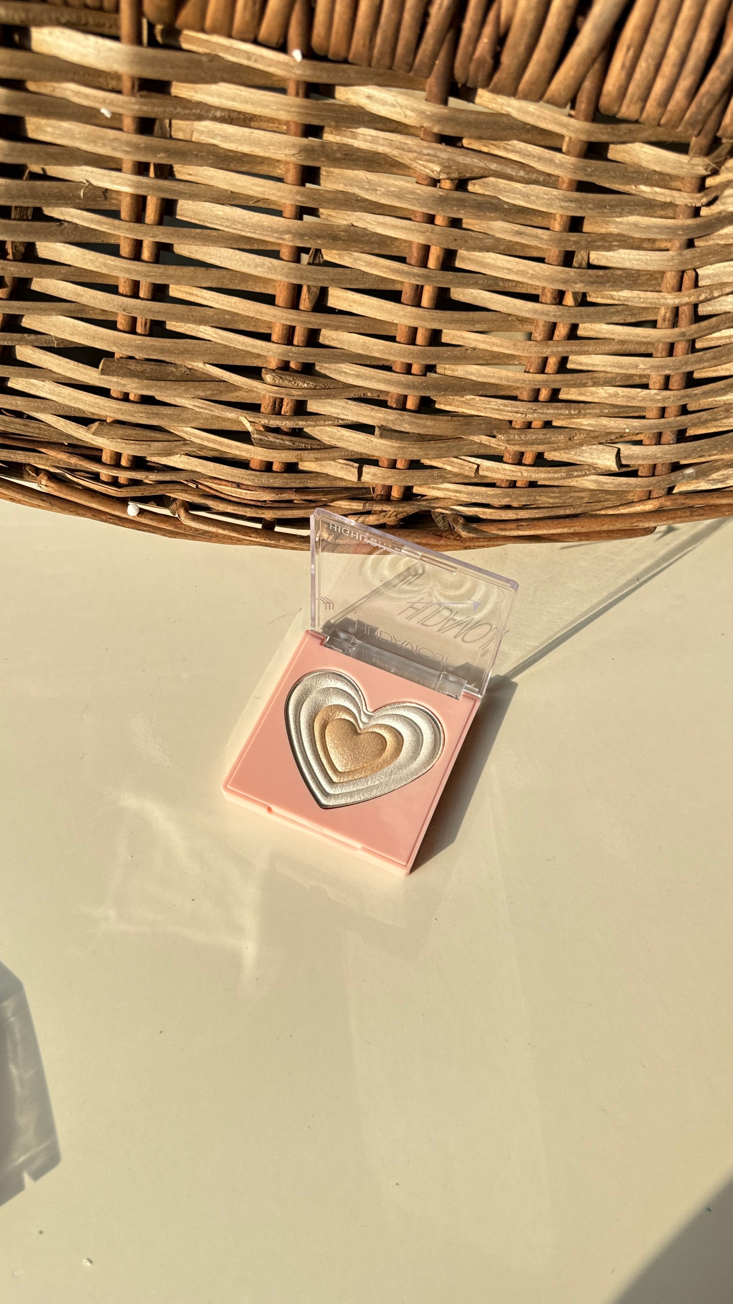 Kawaii Cute Heart Shaped Highlighter & Blusher