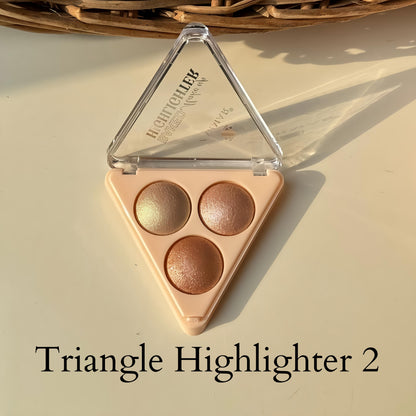 Kawaii 3 Shade Triangle Baked Highlighter Palette