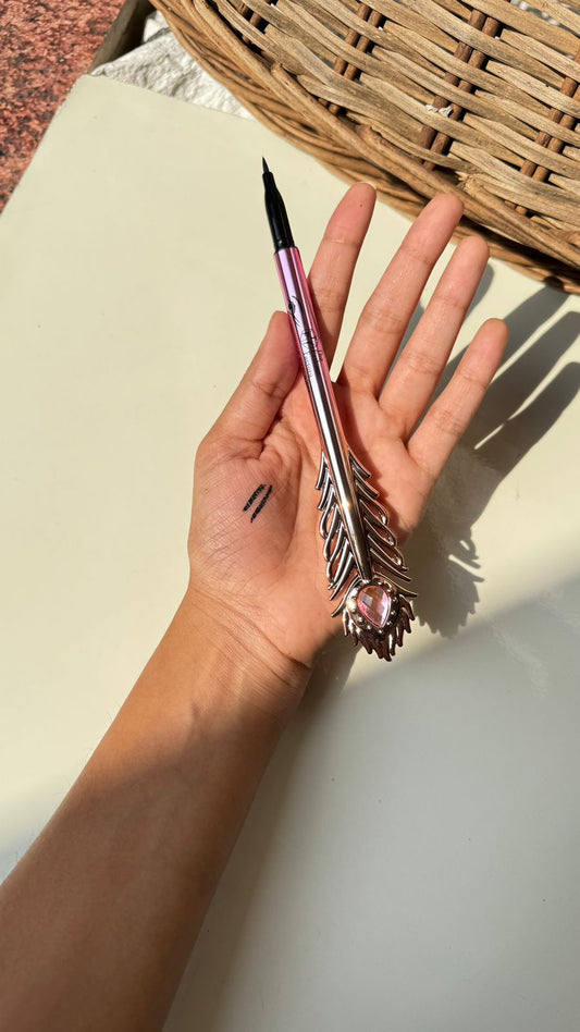 kawaii peacock eyeliner